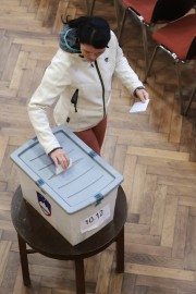Obeta se hkratna izvedba referendumov in evropskih volitev