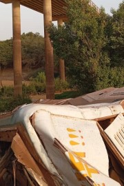 V Maliju po padcu avtobusa z mostu 31 mrtvih