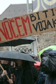 Shod proti NATU – "Slovenija naj izstopi iz zavezništva"