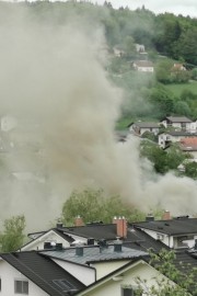 Foto: Po obsežnem požaru župan občine Škofljica s pozivom vsem mladim staršem z otroki