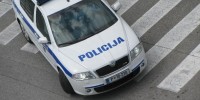 150807_180365_policija_avto