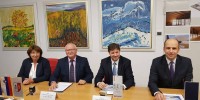 Podpis pogodbe (foto: Lapego)