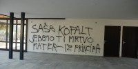 poslovilna-vežica, vandalizem, grafiti, semič