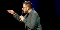 smeholoranje-stand-up-vecer