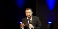 smeholoranje-stand-up-vecer