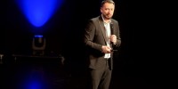 smeholoranje-stand-up-vecer