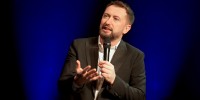 smeholoranje-stand-up-vecer