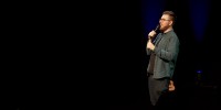 smeholoranje-stand-up-vecer