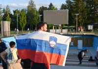 (FOTO) Tako so za Slovenijo navijali v Radencih in Satahovcih