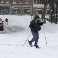 heavy-snow-dangerous-cold-snarl-travel-in-northeastern-us_030114112717
