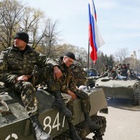 Ukrajina - tank z rusko zastavo