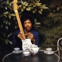 a98867_Oddee-Last-Hendrix