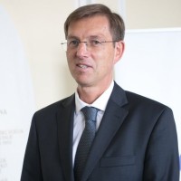 miro cerar