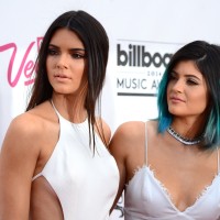 kendall-and-kylie-jenner-authors