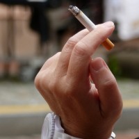 Kadilka, kajenje, cigareta