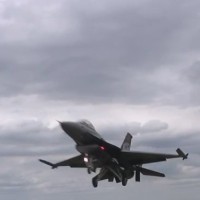 letalo f-16