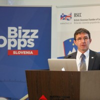 Minister za javno upravo g. Boris Koprivnikar na poslovnem mreženju Bizz...