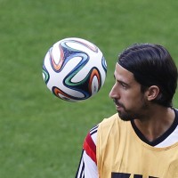 812-10-11-khedira re