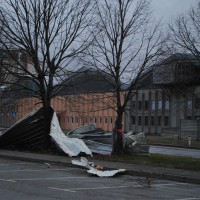 ajdovscina burja streha veter skoda