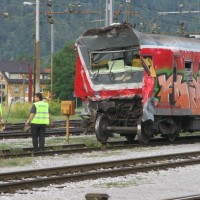 vlak nesreča lokomotiva jesenice slovenske železnice tony