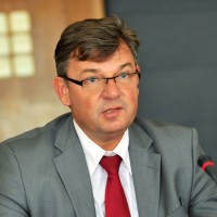 Minister za infrastrukturo Peter Gašperšič