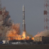 raketa proton rusija vesolje