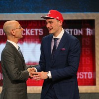 sam dekker re