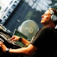 Nagradna igra: Umek