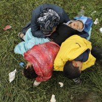 begunci brezice rigonce mati otroci