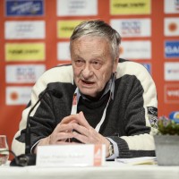 Gian-Franco Kasper  re