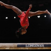 Simone Biles re