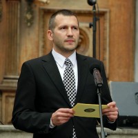 dr. Damir Črnčec