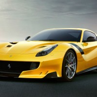 ferrari-unveils-2016-f12tdf-01-new