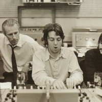 george martin the beatles ringo star paul mcartney