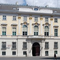stavba avstriskega kanclerja, Ballhausplatz