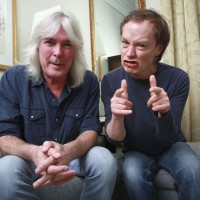 Cliff Williams, Angus Young