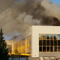 požar logističnega centra Pošte Slovenije na Cesti v Mestni log v Ljubljani