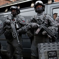 Britanska policija, protiteroristična enota