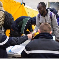 selitev beguncev Džungla Calais