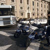 Italijanska policija, italijanski avtobus