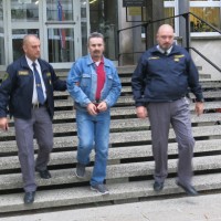 Slobodan Katić odhaj s sodišča, sojenje, Nova Gorica
