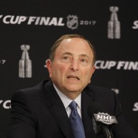 gary bettman re