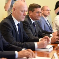 jansa-brglez-pahor-arbitraza_bobo_05.07.17