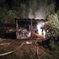 Colski gasilci so minuli vikend gasili lopo pri vasi Vodice pri Colu