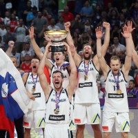 evropsko prvenstvo v košarki 2017, zlata medalja, zmaga, finale