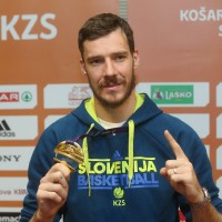 goran dragic PL.JPG