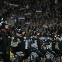 policija navijači partizan re