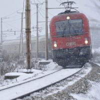 vlak-sneg-zeleznica_bobo