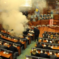 kosovo parlament solzivec vetevendosje