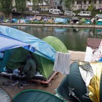 nezakonito taborišče za migrante, pariz